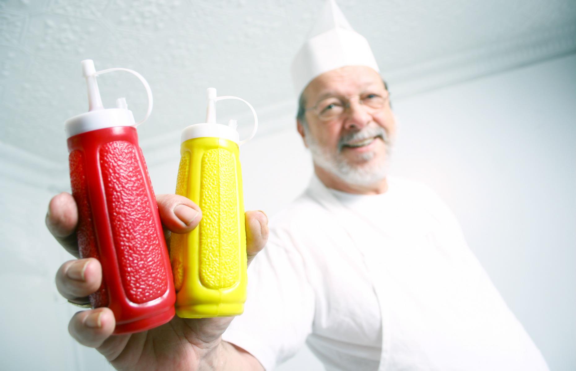 Younger: Food preparation and serving